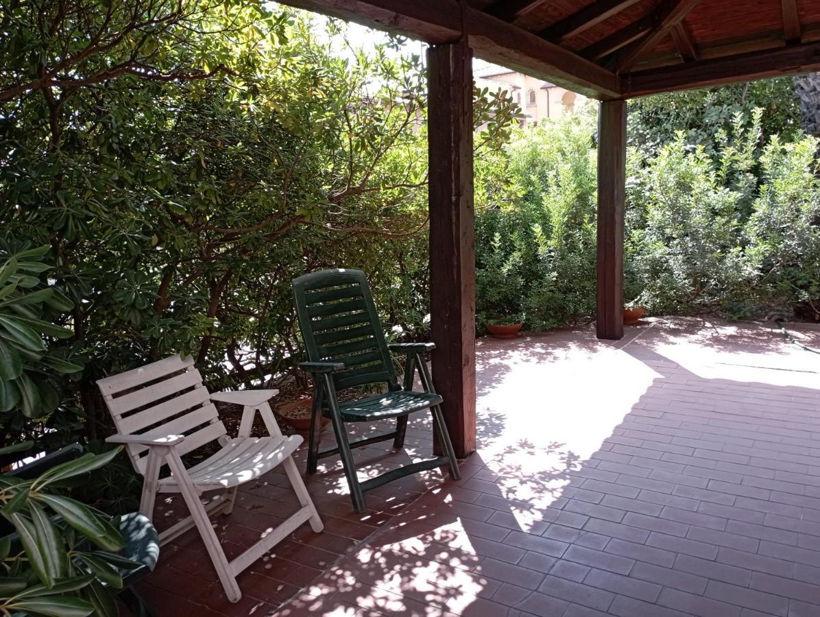 Domus Garden Bed & Breakfast Олбия Екстериор снимка
